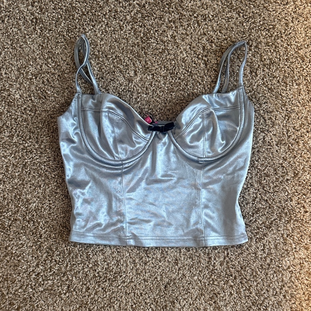 Edikted Shiny Silver Bralette